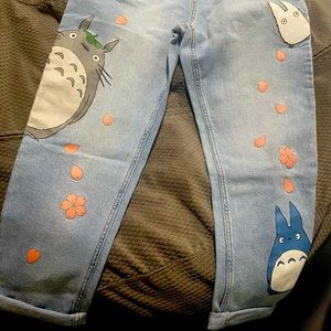 Brand new with tags women's size 7 Totoro Hot topic her universe